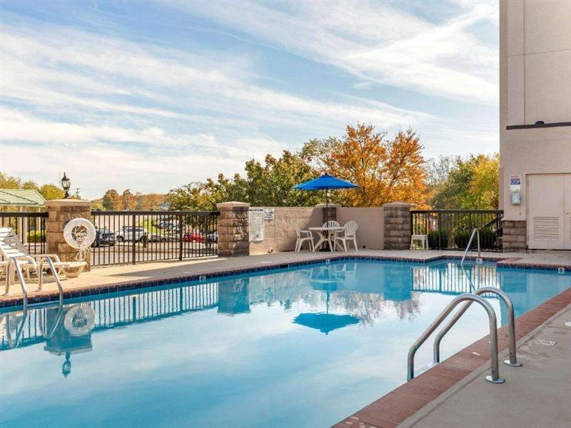 Comfort Inn Greensboro - Kernersville Exterior photo