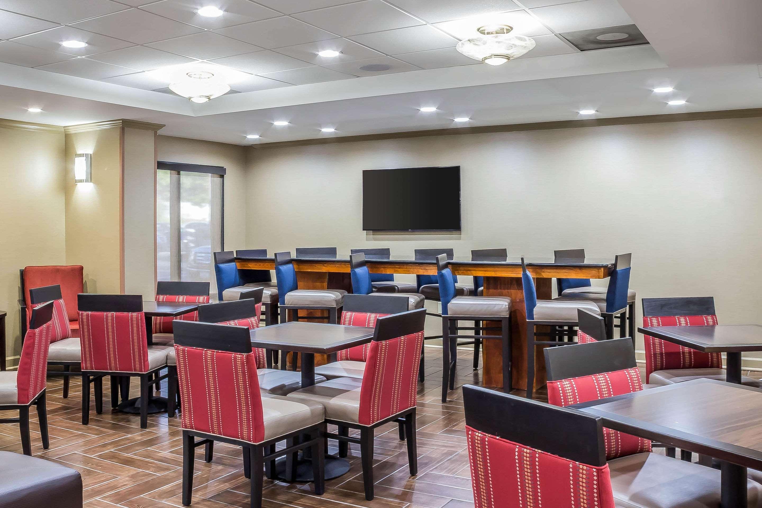 Comfort Inn Greensboro - Kernersville Exterior photo