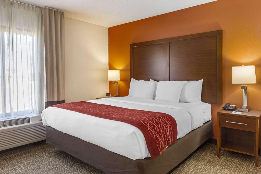 Comfort Inn Greensboro - Kernersville Room photo