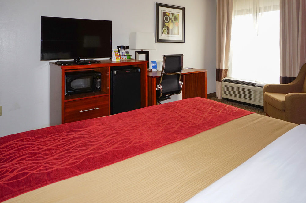 Comfort Inn Greensboro - Kernersville Exterior photo